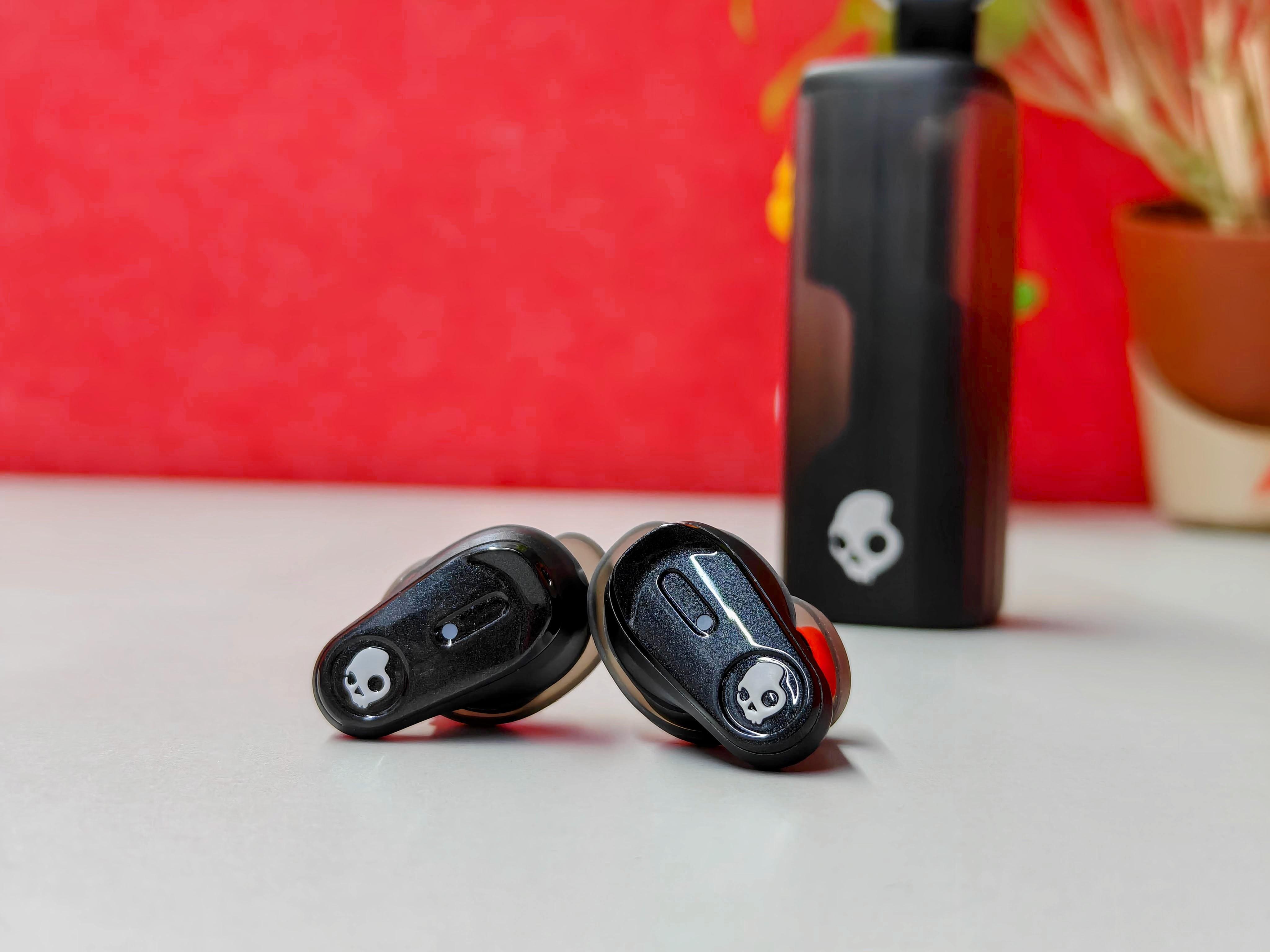 Skullcandy Method 360 ANC Review: Style From Skullcandy, Discipline From Bose