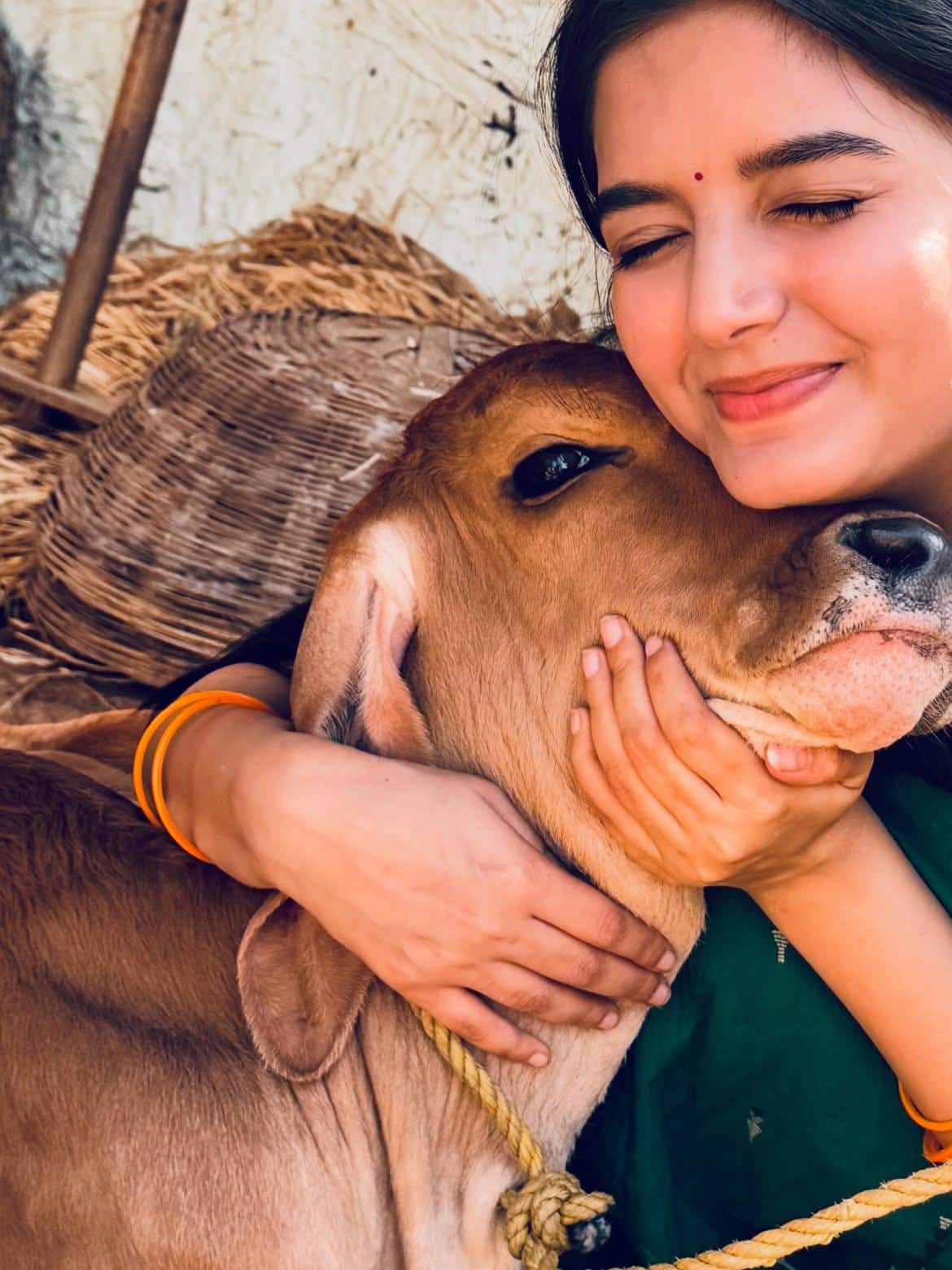 प्रेमानंद महाराज की भक्त हैं प्रियांशी यादव, 'तू ही रे दिल' के सेट पर रोज करती हैं नामजप