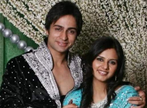 बिग बॉस 16 कंटेस्टेंट शालीन भनोट पर उनकी पत्नी दलजीत कौर ने घरेलू हिंसा का आरोप लगाया था. दलजीत ने शुरू में दहेज के लिए परेशान करने और मारपीट का आरोप लगाया था. बाद में उन्होंने हत्या की कोशिश का आरोप भी लगाया. शालीन और दलजीत का तलाक हो चुका है.