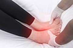 Causes Of Swollen Feet : ਜੇ ਪੈਰਾਂ 'ਚ ਰਹਿੰਦੀ ਹੈ ਸੋਜ, ਤਾਂ ਅੱਜ ਹੀ ਜਾਣੋ ਇਸ ਦੇ ਪਿੱਛੇ ਦਾ ਅਸਲੀ ਕਾਰਨ