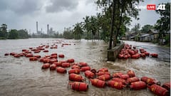 On Cam: 3,000 LPG Cylinders Swept Into Maha River After Floodwaters Inundate HPCL Plant; Warning Issued