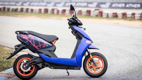 ஒரே சார்ஜில் 157 கி.மீட்டர் மைலேஜ்! வசீகரிக்கும் Ather 450 Apex E இ ஸ்கூட்டரின் விலை எவ்ளோ? ஒரே சார்ஜில் 157 கி.மீட்டர் மைலேஜ்! வசீகரிக்கும் Ather 450 Apex E இ ஸ்கூட்டரின் விலை எவ்ளோ?