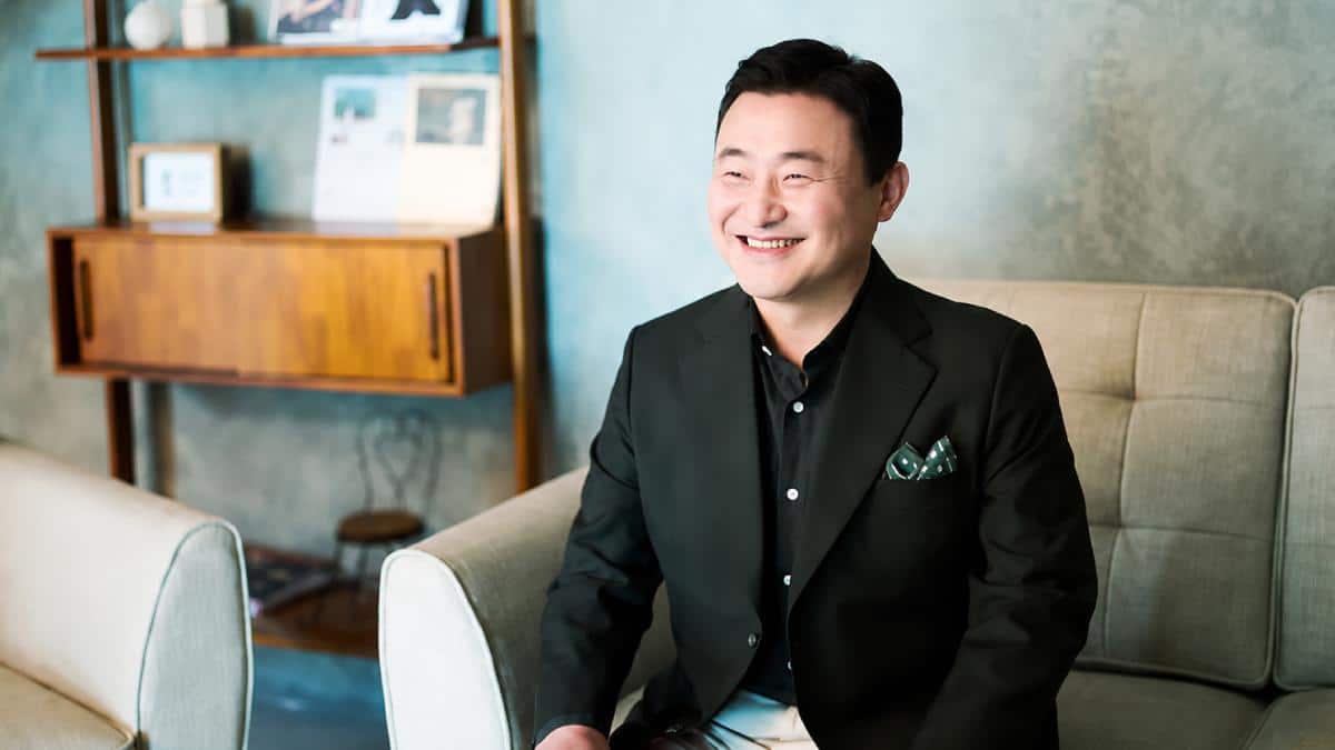 As Galaxy Unpacked Nears, Samsung CEO Pitches Thinner Foldables & More Personal AI