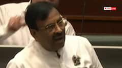 महाराष्ट्र: सावरकर को 'भारत रत्न' देने के प्रस्ताव पर चर्चा, BJP विधायक ने अपनी ही सरकार को घेरा