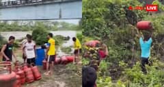 बाढ़ में बहे सिलेंडर लूटने के लिए पानी में उतरी पब्लिक, वीडियो देख पकड़ लेंगे माथा