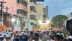 Sant Dnyaneshwar Palkhi 2026: झाला देव वारकरी...बघं वारी आली दारी; संत ज्ञानेश्वर महाराज आणि संत तुकाराम महाराजांच्या पालख्या पुण्यातून पंढरपूरच्या दिशेने मार्गस्थ, PHOTO