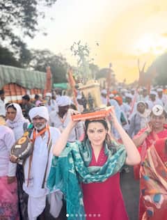 Prajakta Gaikwad: भाळी टिळा, डोक्यावर तुळशी वृंदावन; 'स्वराज्यरक्षक संभाजी' फेम अभिनेत्री पोहोचली वारीत, PHOTO's वर कौतुकाचा वर्षाव