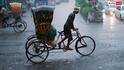 Monsoon Break: बरसते-बरसते अचानक गायब हो गए बादल, क्यों बीच में ब्रेक पर चला गया मानसून?