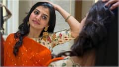 Nagadurga: ఆరెంజ్ శారీలో 'ఇడుపు కాయితం' హీరోయిన్... నాగదుర్గ లేటెస్ట్ ఫోటోలు