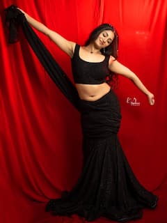 Jyothika Munirathnam: 'గుండెనిండా గుడిగంటలు' రోహిణి... బ్యూటిఫుల్ బోల్డ్ పిక్స్ షేర్ చేసింది