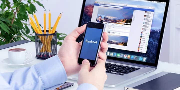 Facebook की Password and Security सेटिंग में जाकर Where You're Logged In सेक्शन देखें. यहां उन सभी डिवाइस की लिस्ट दिख जाएगी जहां पर आपका अकाउंट लॉगइन है. ऐसे में अगर कोई अनजान डिवाइस दिखाई दे तो तुरंत उसे लॉगआउट कर दें. इसके अलावा, समय-समय पर उन थर्ड-पार्टी ऐप्स और वेबसाइट्स को भी चेक करते रहना चाहिए जिन्हें आपने Facebook से एक्सेस दिया हुआ है.