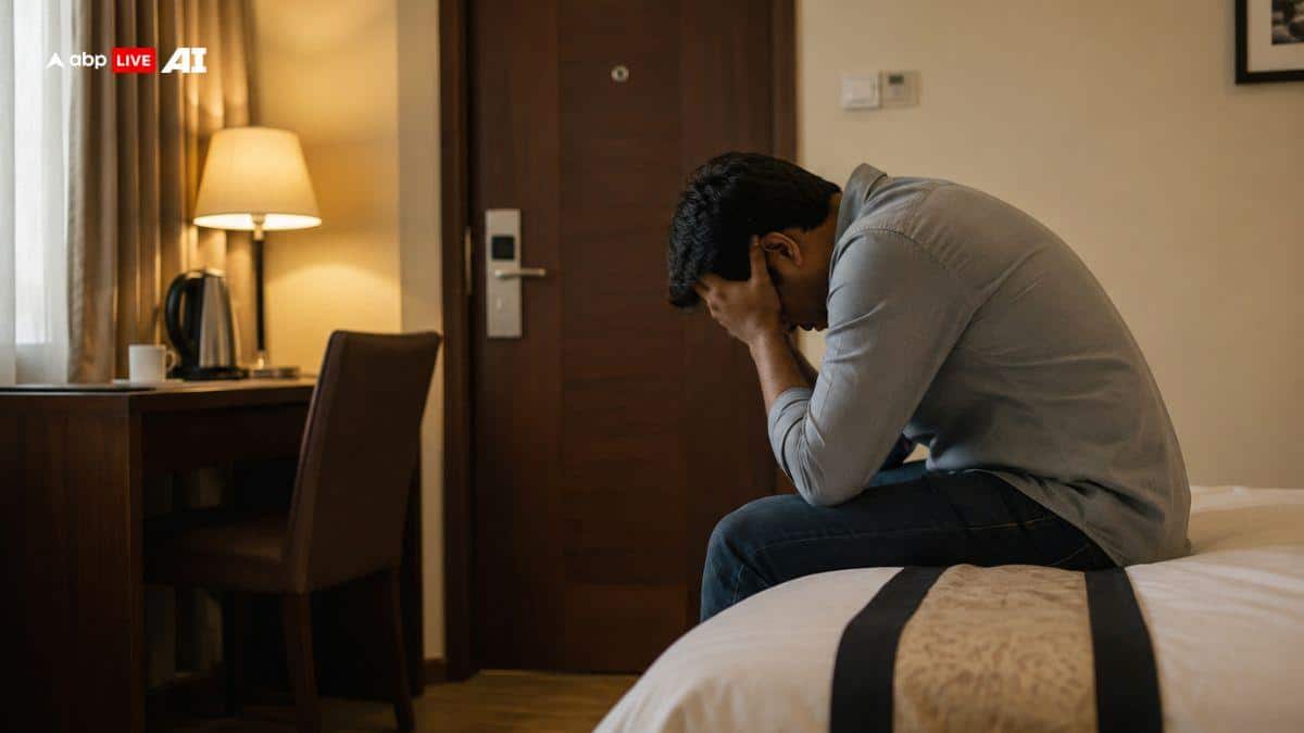Viral Video: Agra Man Catches Wife With Boyfriend In Hotel Room