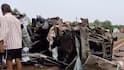 Mumbai Goa Highway Accident: मुंबई गोवा महामार्गावर भरधाव कार डंपरला धडकली, गाडीचा चेंदामेंदा, तिघांनी जागेवरच प्राण सोडला
