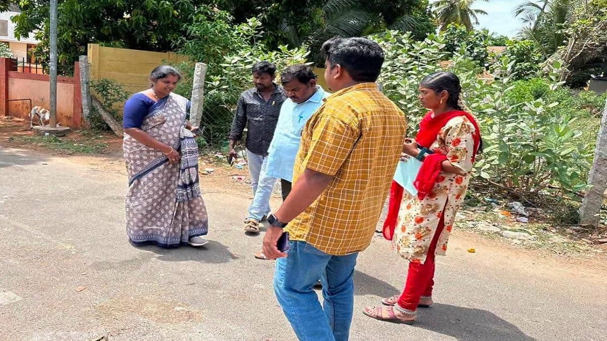 “தஞ்சையை தூய்மையான மாநகரமாக மாற்றுவோம்”... இணைந்து செயல்பட மேயர் பொறுப்பு அஞ்சுகம் பூபதி அறிவுறுத்தல்