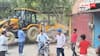 लखनऊ के आलमबाग में बुलडोजर का एक्शन जारी, रेलवे की जमीन से अवैध अतिक्रमण को किया ध्वस्त