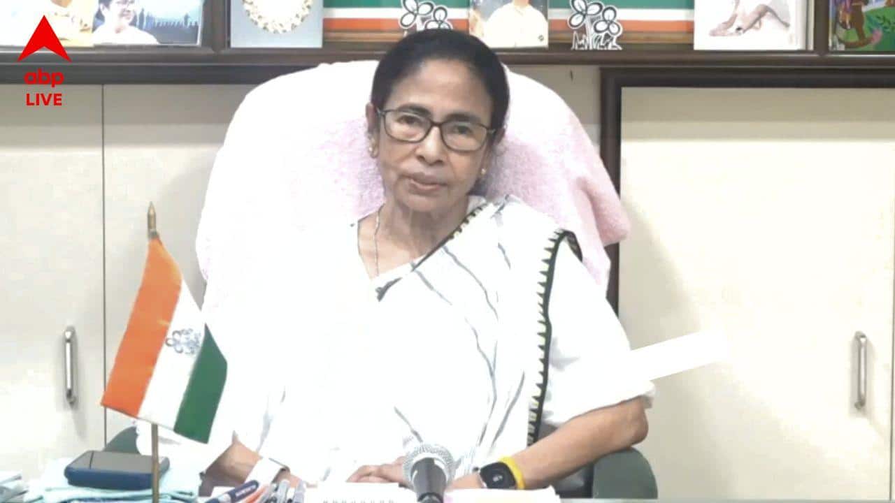 Mamata Banerjee on Annapurna Bhandar: '...হঠাৎ করে ৫০০ কোটি টাকা ঢুকে গিয়েছে', 'অন্নপূর্ণা ভাণ্ডার' নিয়ে মুখ খুললেন মমতা বন্দ্যোপাধ্যায়