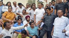 शरद पवारांचा खासदार फुटणार नाहीत, ऑपरेशन तुतारीला तुर्तास ब्रेक; विश्वसनीय सूत्रांची माहिती