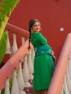 Avneet Kaur Photos: ગ્રીન ડ્રેસમાં અવનીત કૌરે કેમેરા સામે આપ્યા હટકે પોઝ, જુઓ સુંદર તસવીરો
