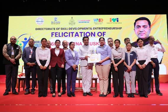 ITI Equivalence : आयटीआय विद्यार्थ्यांसाठी ऐतिहासिक निर्णय; थेट SSC आणि HSSC समकक्ष मान्यता देणारे गोवा देशातील पहिले राज्य ITI Equivalence : आयटीआय विद्यार्थ्यांसाठी ऐतिहासिक निर्णय; थेट SSC आणि HSSC समकक्ष मान्यता देणारे गोवा देशातील पहिले राज्य