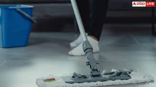 Mopping Tips: पोछा लगाने के बाद भी नहीं महकता घर? पानी की बाल्टी में डालें ये चीज, आ जाएगी खुशबू