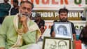 संसद मार्च की तैयारियों के बीच योगेंद्र यादव ने दिलाई पांच शपथ, सामने आया वीडियो
