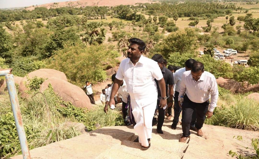 மாங்குளம் தமிழ் பிராமி கல்வெட்டுகள்: 3ஆம் நூற்றாண்டு பாண்டியர் வரலாறு வெளிச்சத்திற்கு!