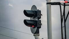 Country Without Traffic Signals: इस देश में नहीं है एक भी ट्रैफिक सिग्नल, फिर कैसे कंट्रोल होती हैं गाड़ियां