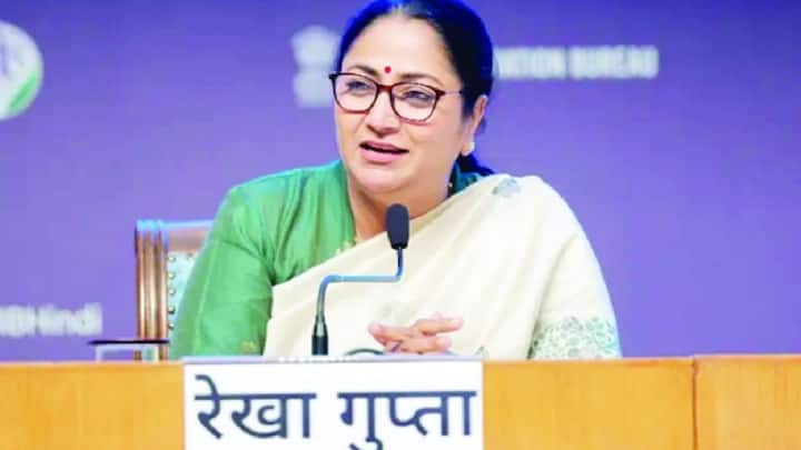 पात्रता की जांच पूरी होने के बाद ही किसानों के खातों में सहायता राशि भेजी जाएगी. सरकार का मानना है कि समय पर मिलने वाला यह मुआवजा किसानों को आर्थिक राहत देगा और अगली फसल की तैयारी में मदद करेगा. तो साथ ही डीबीटी व्यवस्था से पूरी प्रक्रिया पारदर्शी और आसान बनी रहेगी.