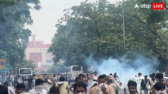 'क्या यह कोई युद्ध का इलाका है?', पुलिस ने प्रदर्शनकारियों पर आंसू गैस के गोले दागे तो CJP ने उठाए सवाल 'क्या यह कोई युद्ध का इलाका है?', पुलिस ने प्रदर्शनकारियों पर आंसू गैस के गोले दागे तो CJP ने उठाए सवाल