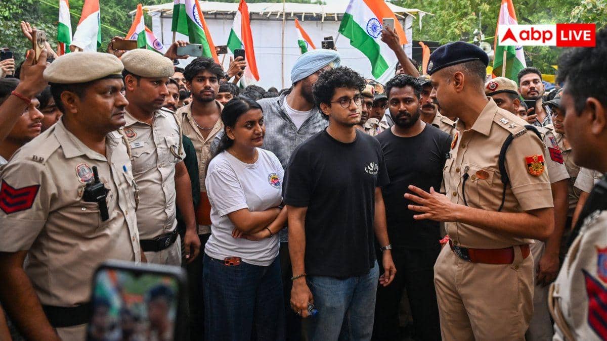 NEET Paper Leak Protest : 'গুন্ডা পাঠিয়েছিল'! কারা? NEET কাণ্ডে রাহুল গান্ধীকে তুলোধোনা বিজেপির, কী জানালেন গিরিরাজ সিং?