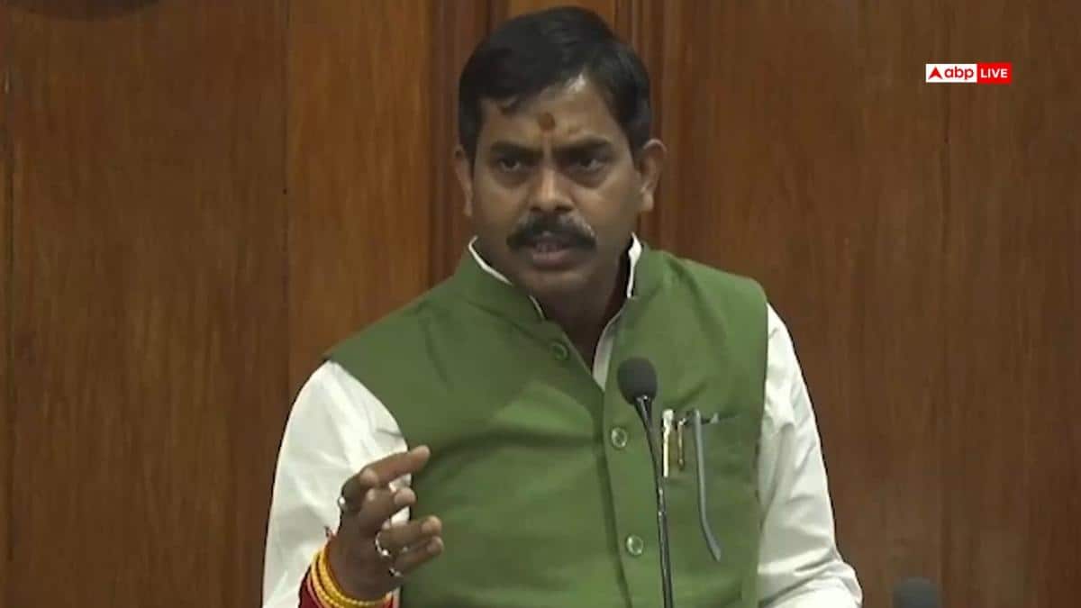 Bihar News: बिहार विधान परिषद में गूंजा शिक्षक प्रोन्नति का मुद्दा, बीजेपी एमएलसी ने उठाया यह सवाल