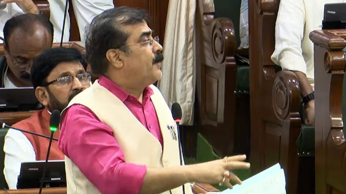 बिहार मानसून सत्र: '2 कमरे में 565 बच्चे पढ़ रहे, प्राथमिकता क्या है?', BJP ने अपनी ही सरकार को घेरा