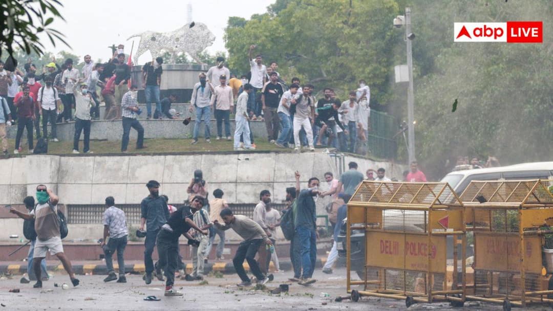 पत्थरबाजी, तोड़फोड़… CJP प्रोटेस्ट में बवाल करने वालों के खिलाफ दिल्ली पुलिस ने दर्ज की FIR