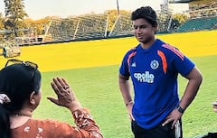 ‘हैलो वैभव बेटा, हम इंडिया से आए हैं…’ जिम्बाब्वे में वैभव सूर्यवंशी का बुजुर्ग फैन से मुलाकात ने जीता दिल