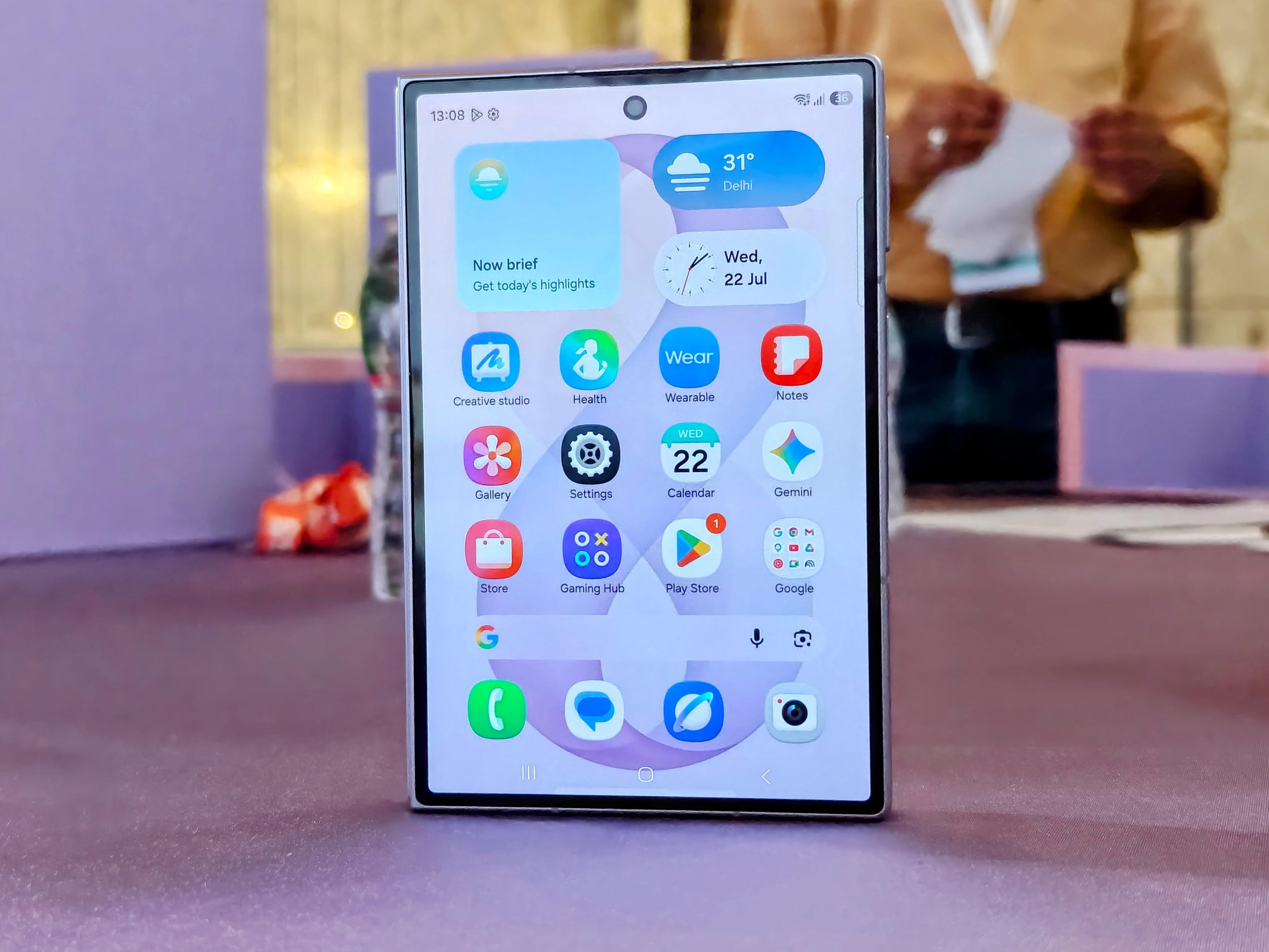 Samsung Galaxy Z Fold 8 First Impressions: Sorry Apple, Samsung Got There First