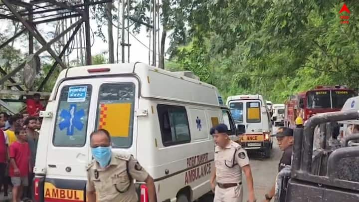 মৃতদের পরিবারের প্রতি শোকজ্ঞাপন করে সমাজমাধ্যমে পোস্ট করেন মুখ্যমন্ত্রী শুভেন্দু অধিকারী।  শোক জ্ঞাপন করেছেন পশ্চিমবঙ্গের রাজ্যপালও।