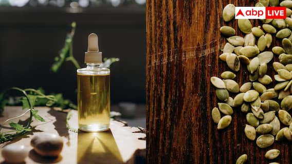 Pumpkin Seed Oil Tips: घर में बनाना चाहते हैं कद्दू के बीज के तेल, जान लें बालों को बढ़ाने वाले ये सीक्रेट टिप्स Pumpkin Seed Oil Tips: घर में बनाना चाहते हैं कद्दू के बीज के तेल, जान लें बालों को बढ़ाने वाले ये सीक्रेट टिप्स
