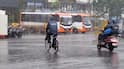 Navsari Rain: ધોધમાર વરસાદથી નવસારી જિલ્લામાં જનજીવન અસ્તવ્યસ્ત, નીચાણવાળા વિસ્તારોમાં પાણી ભરાયા