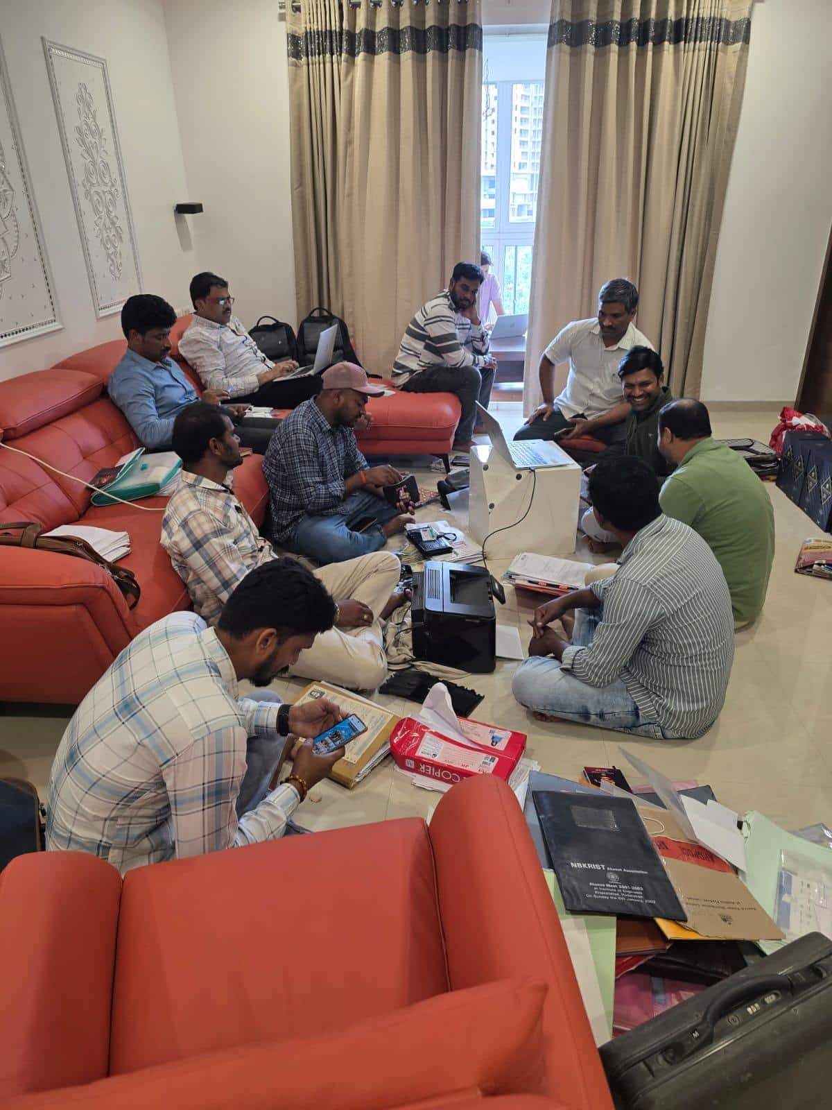 Telangana ACB Raids: తెలంగాణ రెడ్కో డీఈ నివాసం, బంధువుల ఇళ్లల్లో ఏసీబీ తనిఖీలు.. భారీగా ఆస్తులు గుర్తింపు!