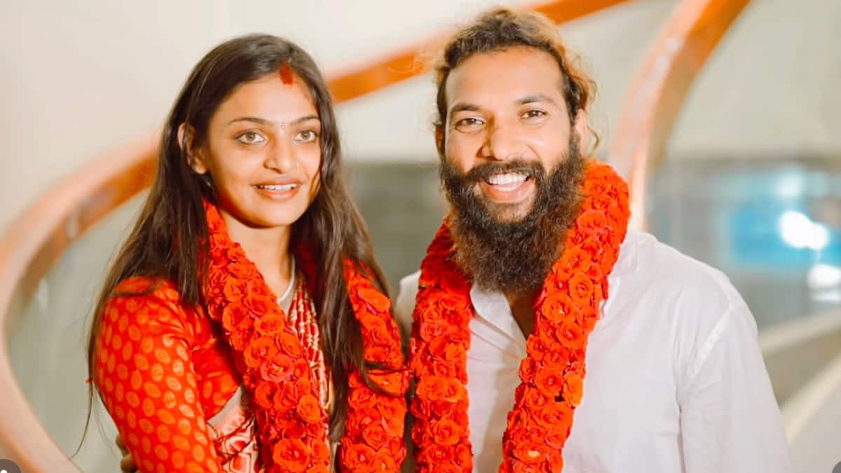 Viral Kumbh Mela Girl Monalisa Bhosle Gets Police Protection After Marrying Muslim Man In Kerala