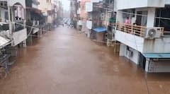 Valsad Rain: વલસાડમાં ઔરંગા નદીનો કહેર, નીચાણવાળા વિસ્તારો પાણીમાં ગરકાવ, જુઓ તસવીરો
