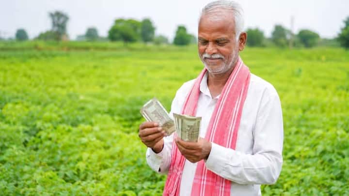 इन सभी योजनाओं का सबसे बड़ा फायदा यही है कि यह किसान को आर्थिक रूप से मजबूत और आत्मनिर्भर बनाती हैं. अगर आपने अभी तक इनमें से किसी योजना के लिए अप्लाई नहीं किया है. तो अपने नजदीकी जन सेवा केंद्र या ऑफिशियल पोर्टल पर जाकर आज ही आवेदन कर दें.