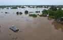 Flood Photos: નવસારીમાં 1968 જેવી પૂરની સ્થિતિ, જુઓ પૂર્ણા નદીના પૂર હોનારતની ભયાનક તસવીરો