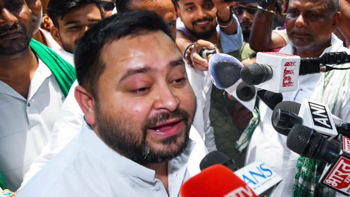 धर्मेंद्र प्रधान के इस्तीफे पर तेजस्वी यादव की पहली प्रतिक्रिया, 'दमनकारी सरकार के…'