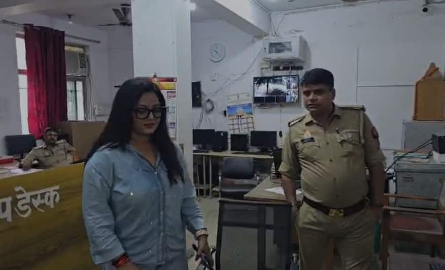 खेसारी लाल यादव से जुड़े अश्लील तस्वीर मामले में अंजना सिंह ने पुलिस थाने में दर्ज कराए बयान, बोलीं- 'मुझे बदनाम करने की कोशिश की गई