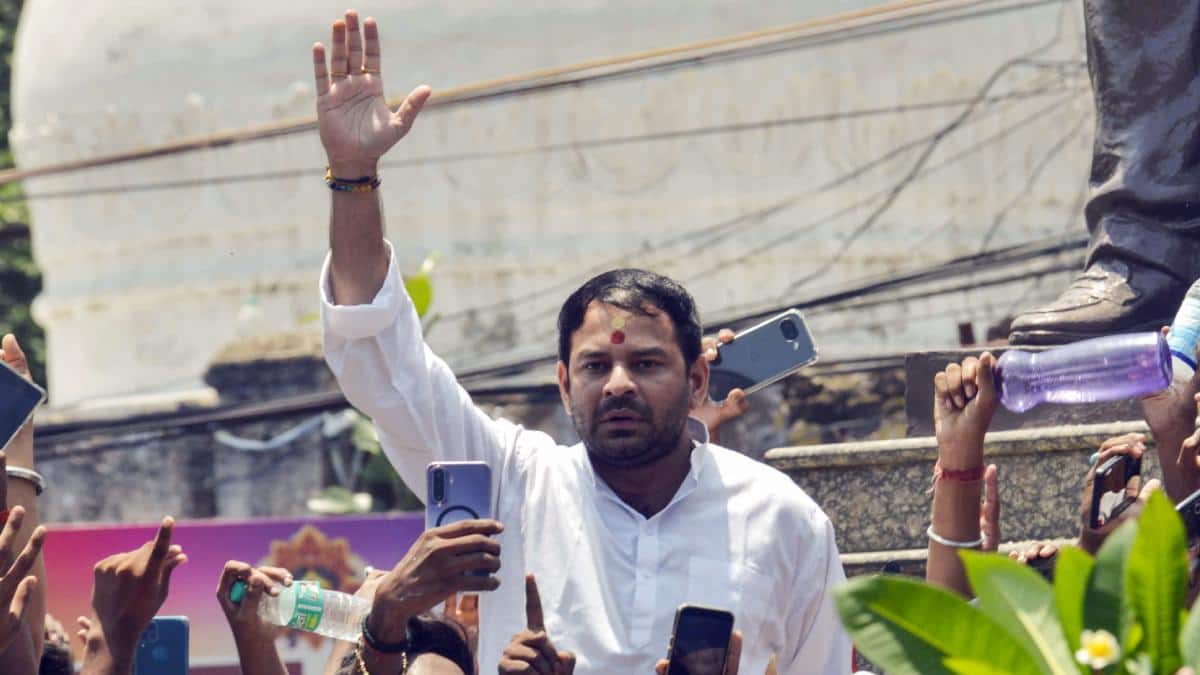 धर्मेंद्र प्रधान के इस्तीफे पर तेज प्रताप यादव का बड़ा बयान, 'परीक्षाओं में धांधली और…'