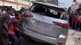 धर्मेंद्र प्रधान के इस्तीफे के बाद प्रयागराज में जश्न के बीच उग्र हुए छात्र, कार में की तोड़फोड़