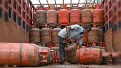 LPG Rate Today : ਜਾਣੋ ਅੱਜ 14.2 ਕਿਲੋ ਅਤੇ 19 ਕਿਲੋ ਗੈਸ ਸਿਲੰਡਰ ਕਿੰਨੇ ਦਾ ਮਿਲੇਗਾ, ਆਪਣੇ ਸ਼ਹਿਰ ਦਾ ਤਾਜ਼ਾ ਰੇਟ