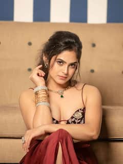 Naina Ganguly : టాలీవుడ్ బ్యూటీ బోల్డ్ లుక్ - RGV మూవీతో ఇండస్ట్రీ ఎంట్రీ... ఇప్పుడు అందమే అసూయ పడేలా...