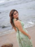 Rasha Thadani : బీచ్‌లో టాలీవుడ్ న్యూ బ్యూటీ - నేచర్ ఎంజాయ్ చేస్తూ అందాల మంగ క్యూట్ లుక్స్